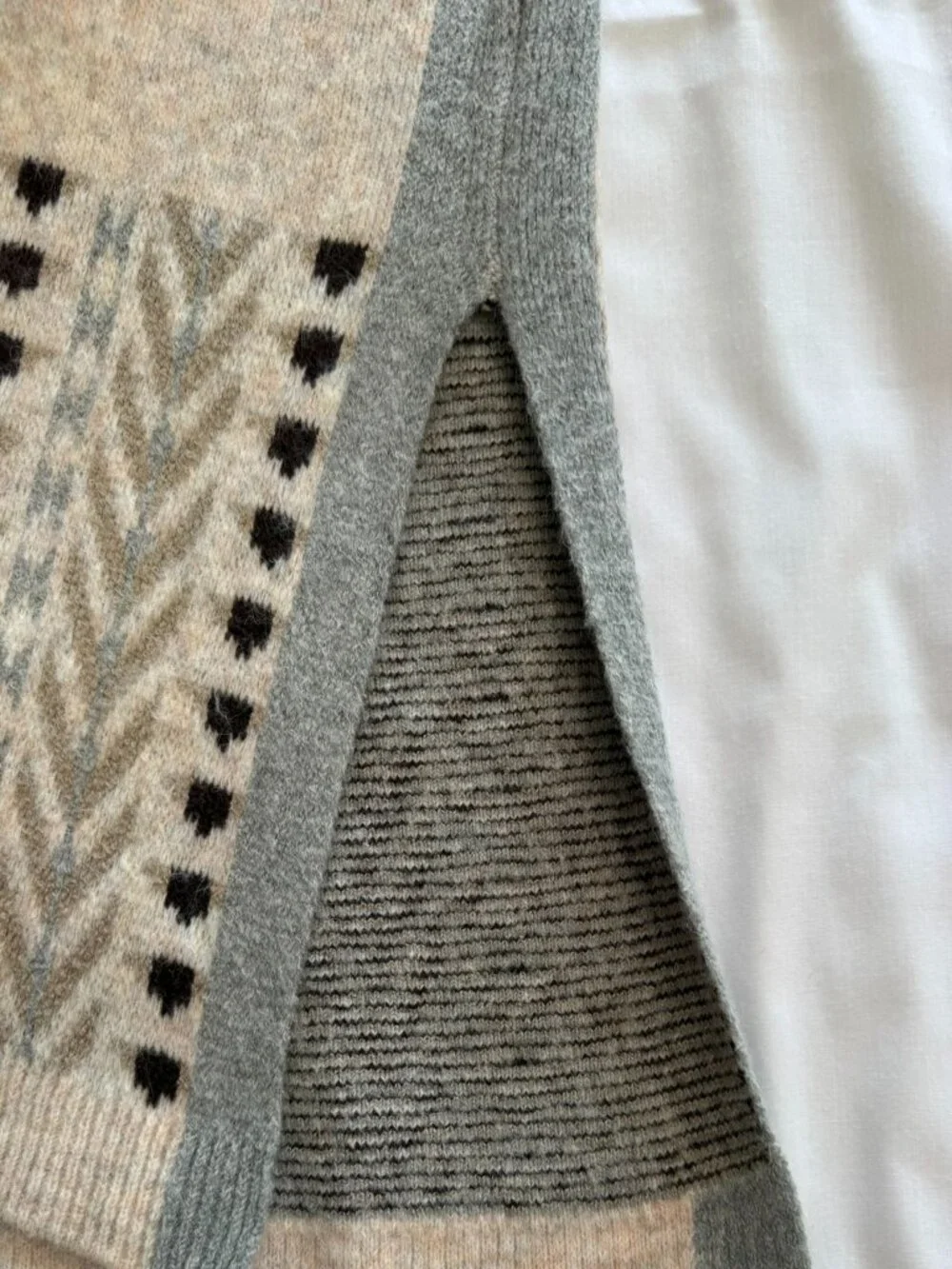 Frye Women's Patterned Cozy Open Front Cardigan Sweater Oatmeal Size M